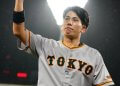 SS Makoto Kadowaki, Yomiuri Giants // photo by Kenta Yokoyama of Nikkan Sports